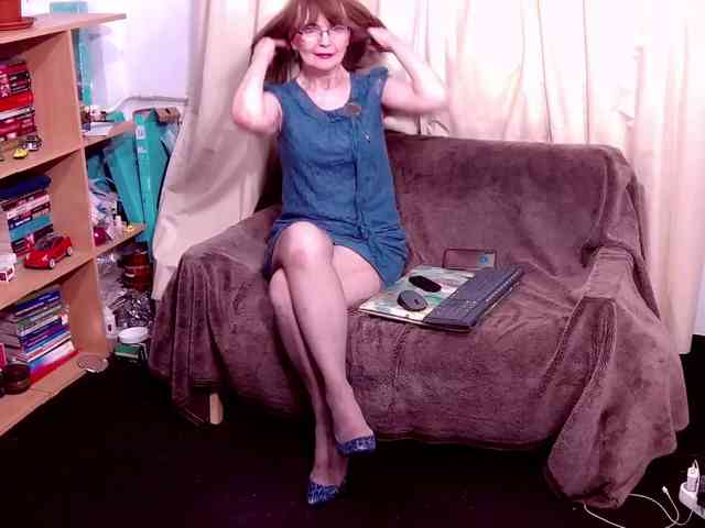 AngieGreen