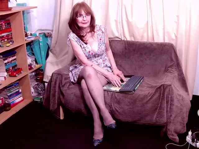 AngieGreen webcam