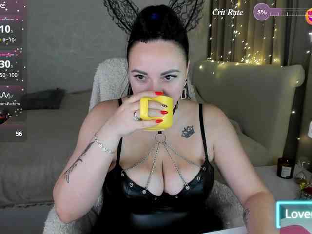 Mistress_Di webcam