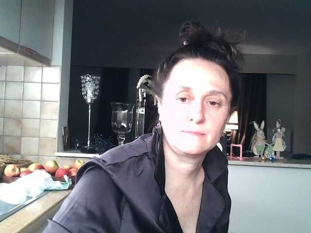 UllimOhi's BongaCams show and profile