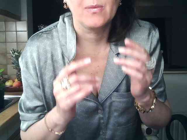 UllimOhi Live Webcam on BongaCams