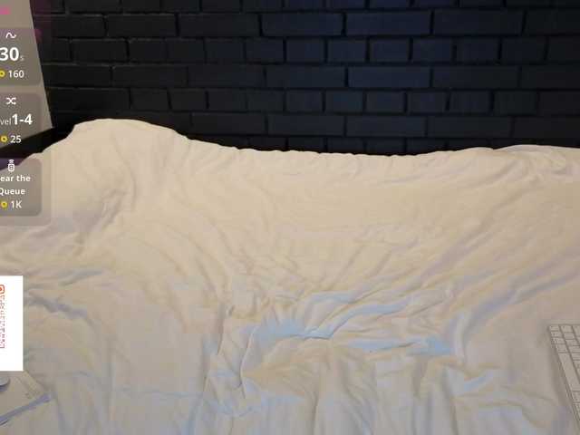 VikkiMikki live cam on BongaCams