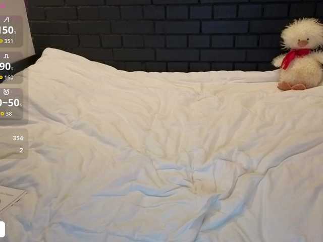 VikkiMikki live cam on BongaCams