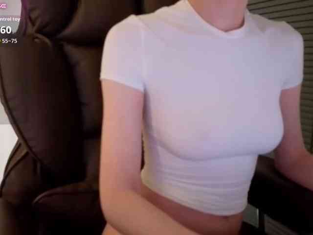 VikkiMikki Live Webcam on BongaCams