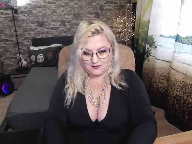 Nimphotease