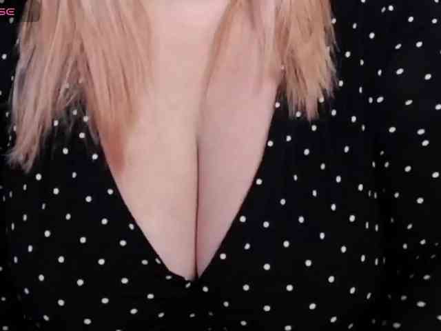 Nimphotease Live Webcam on BongaCams