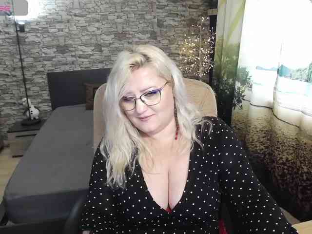 Nimphotease