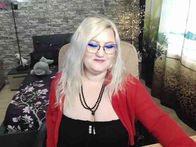 Nimphotease