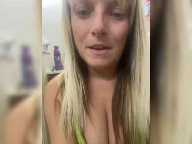 JadeLynn365 webcam