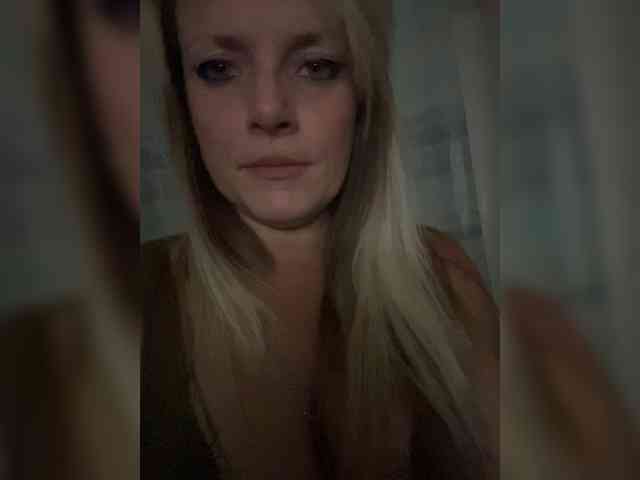 JadeLynn365 webcam