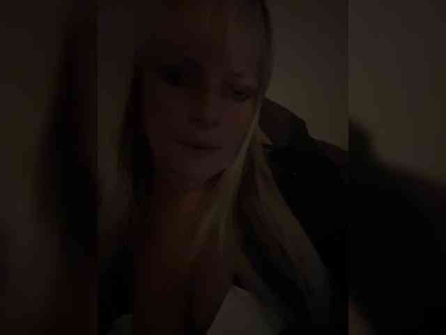 JadeLynn365 webcam