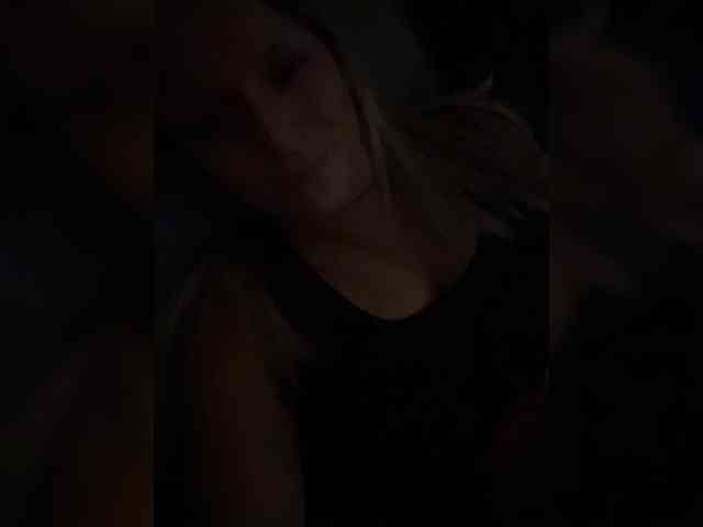 JadeLynn365 webcam