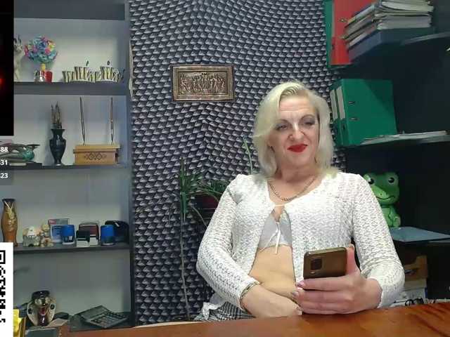 Nadin-slut live cam on BongaCams