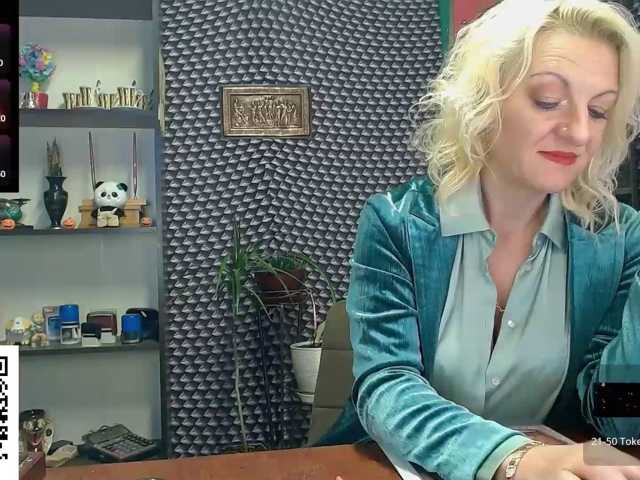 Nadin-slut live cam on BongaCams