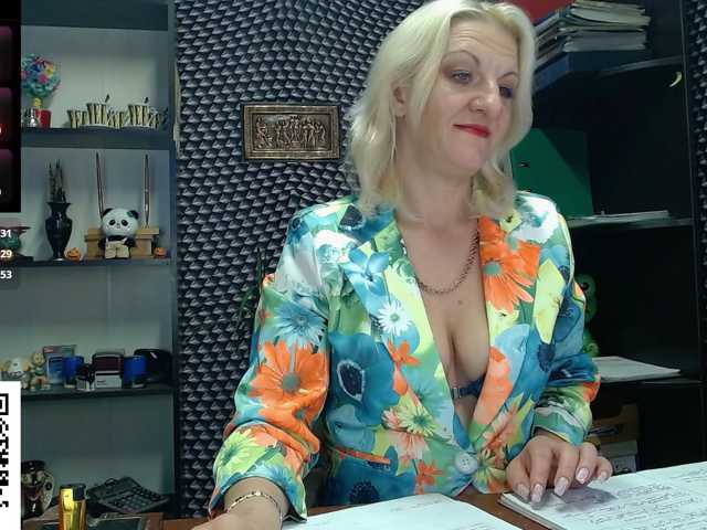 Nadin-slut live cam on BongaCams