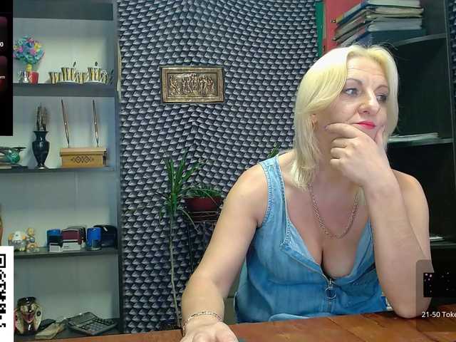 Nadin-slut live cam on BongaCams