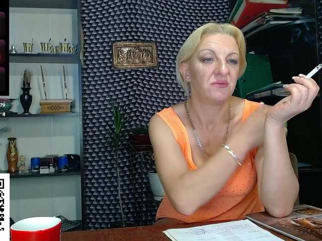 Nadin-slut live cam on BongaCams