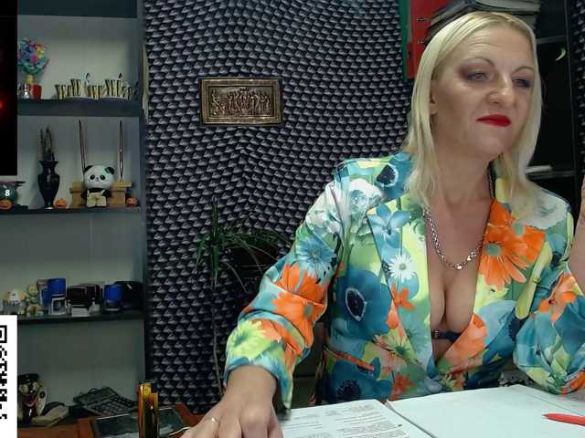 Nadin-slut live cam on BongaCams
