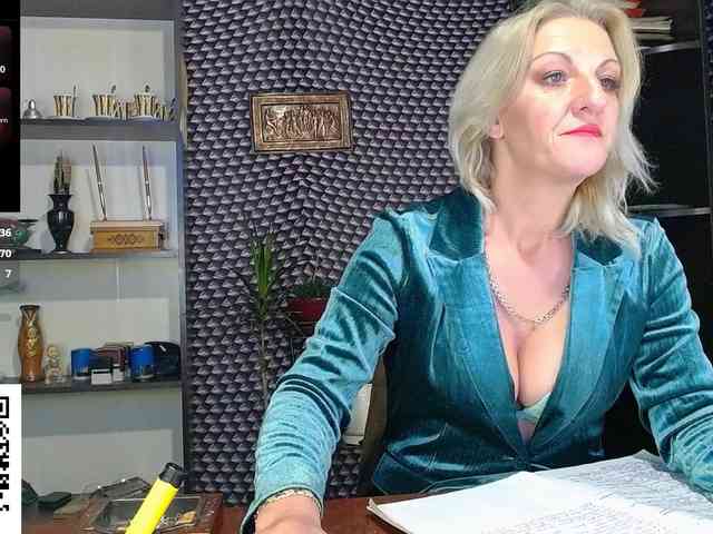 Nadin-slut Sex Cam Show