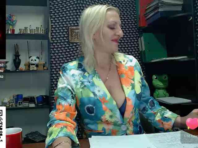 nadin-slut's live room
