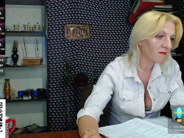 adult chat cam Nadin-slut