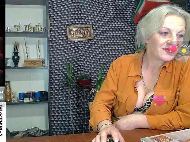 Nadin-slut Live Webcam on BongaCams