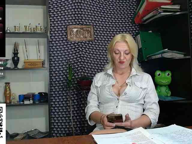 Nadin-slut Sex Cam Show