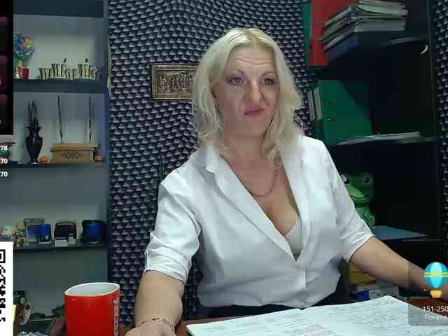 Nadin-slut webcam