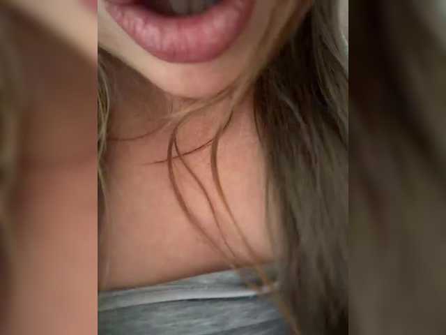 BABYVIK live cam on BongaCams