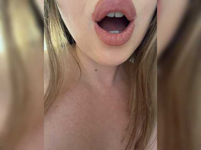 BABYVIK live cam on BongaCams
