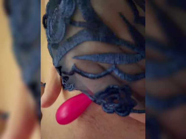 BABYVIK live cam on BongaCams