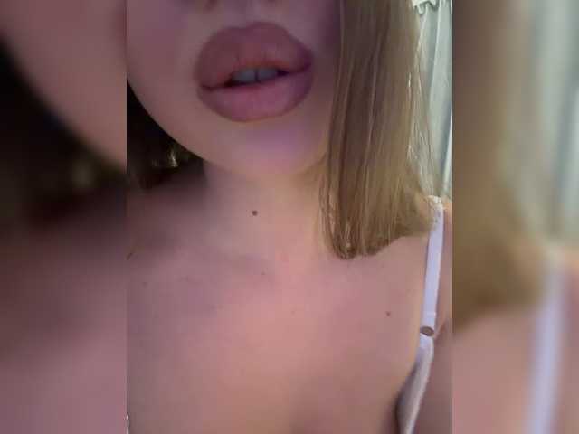 BABYVIK live cam on BongaCams