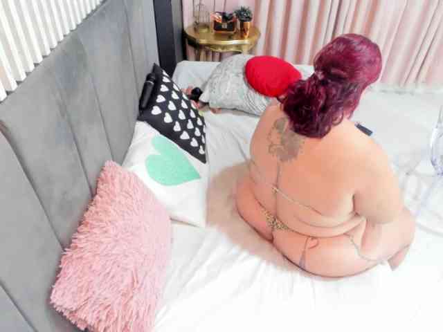 NathaliaBBW webcam