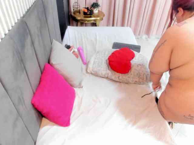 NathaliaBBW webcam