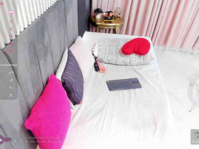 NathaliaBBW webcam
