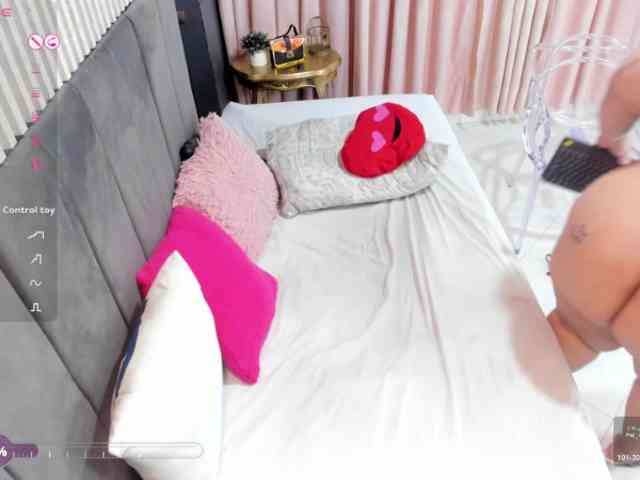 NathaliaBBW webcam