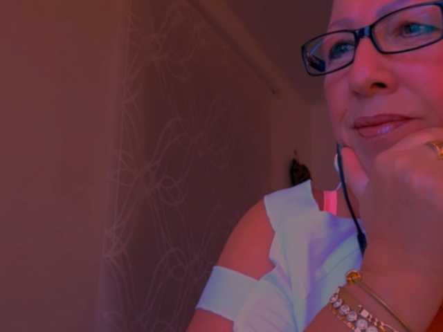 Connyat99 live cam preview