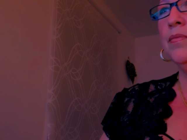 Connyat99 live cam preview