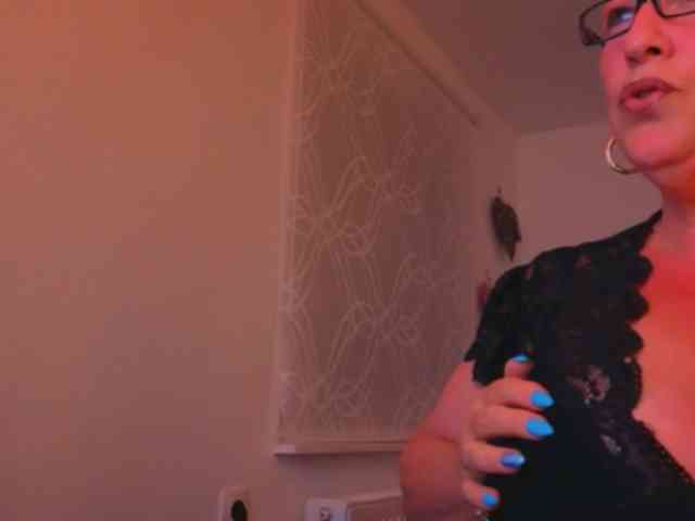 Connyat99 webcam