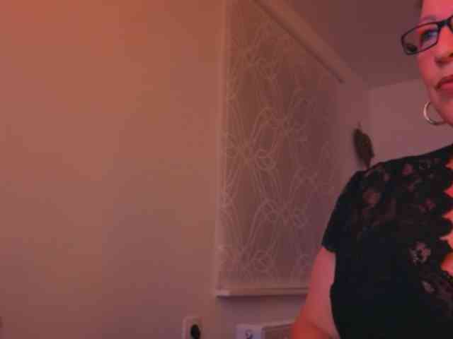 Connyat99 webcam