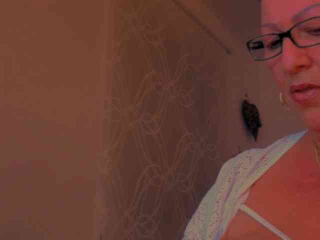 Connyat99 webcam