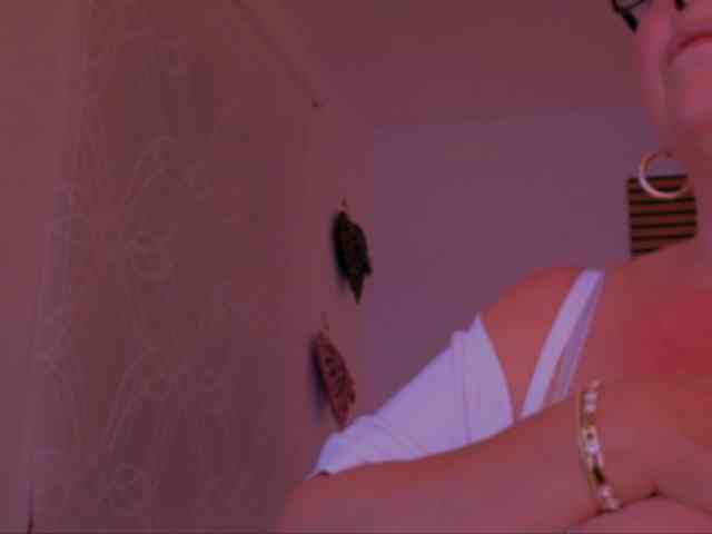 Connyat99 webcam