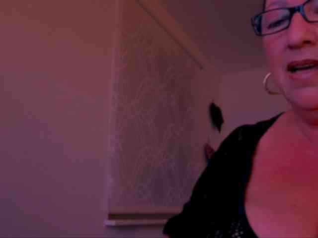 Connyat99 webcam