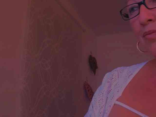Connyat99 webcam