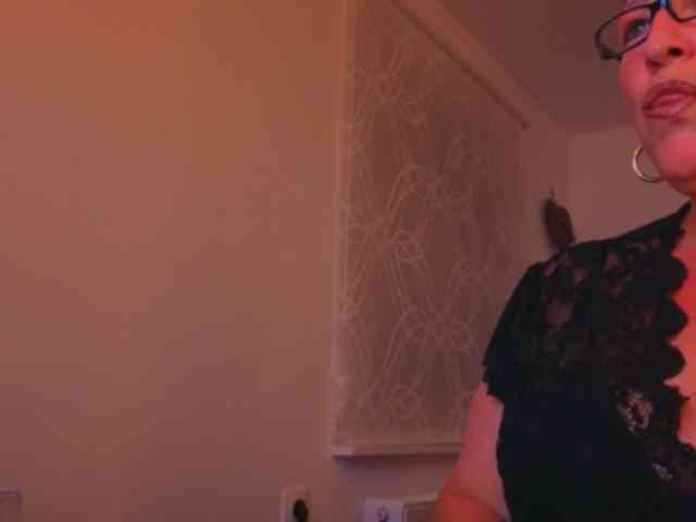 Connyat99 webcam