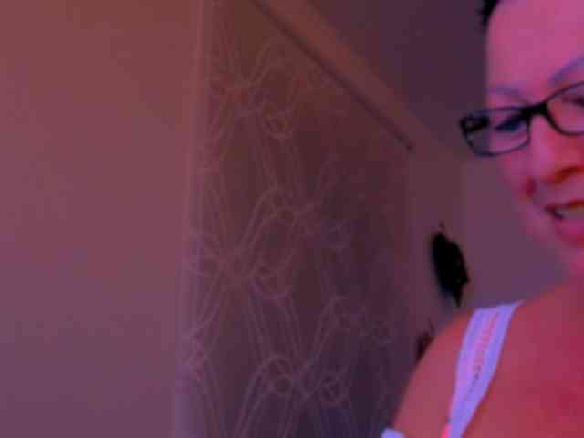Connyat99 webcam