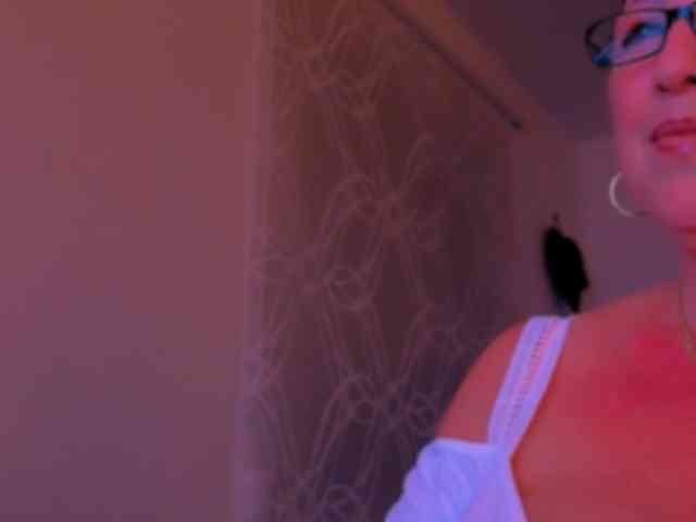 Connyat99 webcam