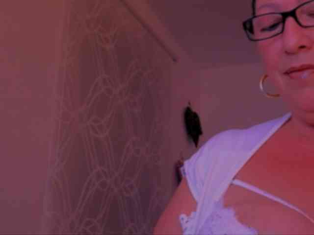 Connyat99 webcam