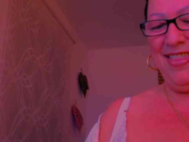 Connyat99 webcam