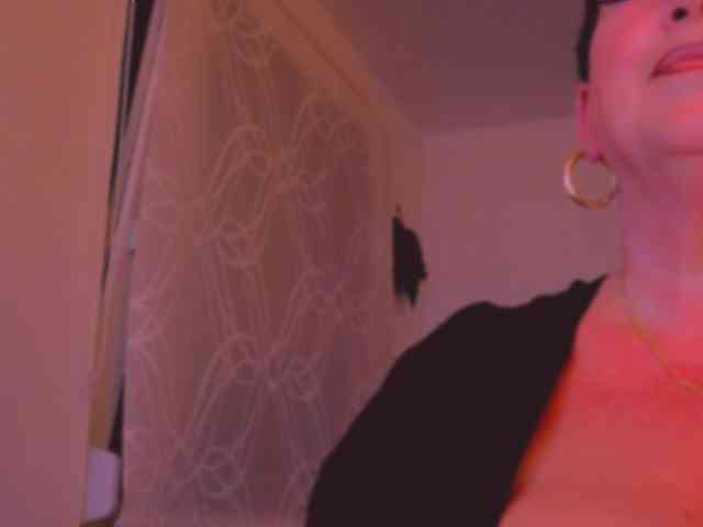 Connyat99's live stream